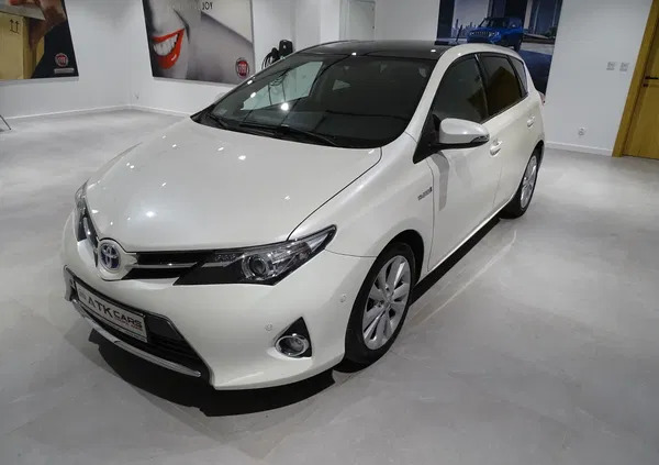 toyota auris Toyota Auris cena 52900 przebieg: 100000, rok produkcji 2014 z Wałbrzych